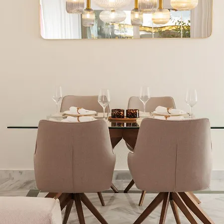 아파트 Banus - Banus, Dama De Noche, Brand New, 2bed 2bath, Bright Glazed Terrace, 3 Pools, Beautiful Complex