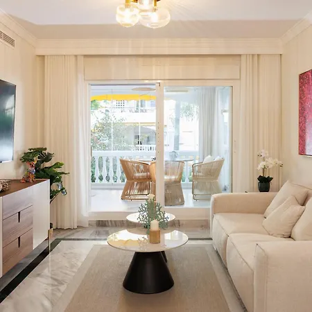 Banus - Banus, Dama De Noche, Brand New, 2bed 2bath, Bright Glazed Terrace, 3 Pools, Beautiful Complex