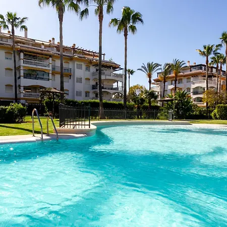 아파트 Banus - Banus, Dama De Noche, Brand New, 2bed 2bath, Bright Glazed Terrace, 3 Pools, Beautiful Complex 마르베야
