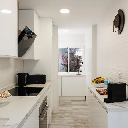 Banus - Banus, Dama De Noche, Brand New, 2bed 2bath, Bright Glazed Terrace, 3 Pools, Beautiful Complex * 마르베야