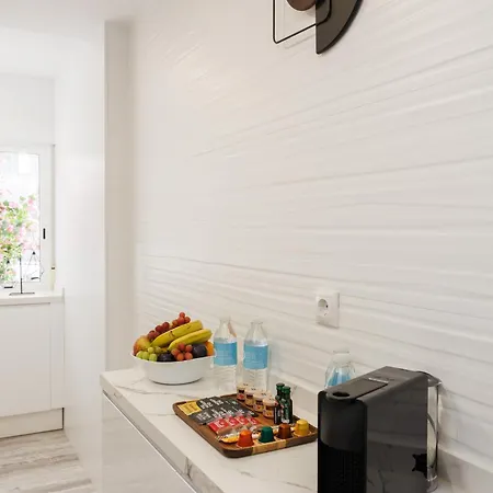 Banus - Banus, Dama De Noche, Brand New, 2bed 2bath, Bright Glazed Terrace, 3 Pools, Beautiful Complex 아파트